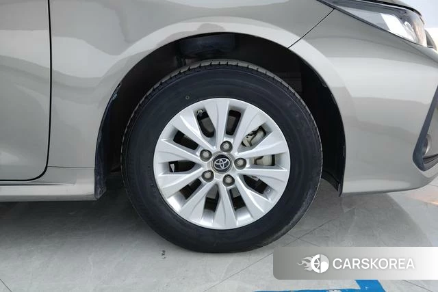 Toyota Corolla 2021 Темно-серый из Китая, фото 2