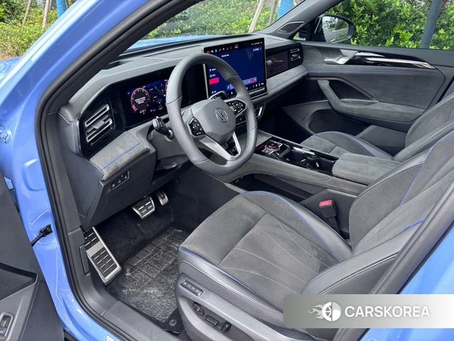 Volkswagen Tiguan L 2024 Синий из Китая, фото 2