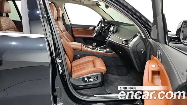 BMW X7 (G07) 2022 Черный из Кореи, фото 2