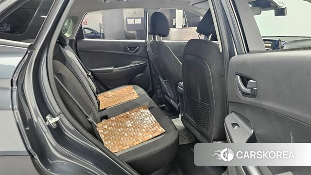 Hyundai Kona 2020 Серый из Кореи, фото 2
