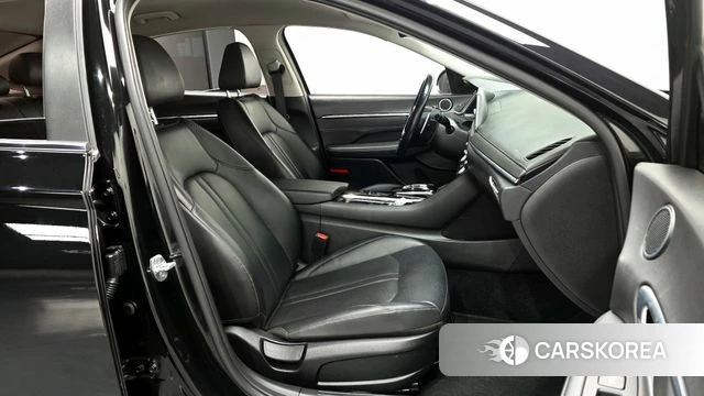 Hyundai Sonata (DN8) 2021 Черный из Кореи, фото 2