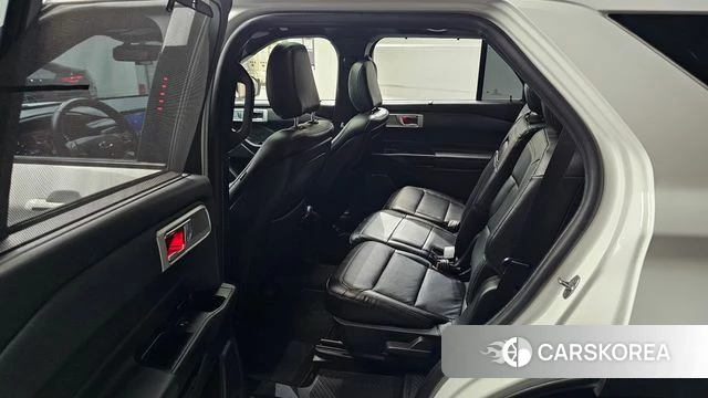 Ford Explorer 6th Generation 2019 Белый из Кореи, фото 2