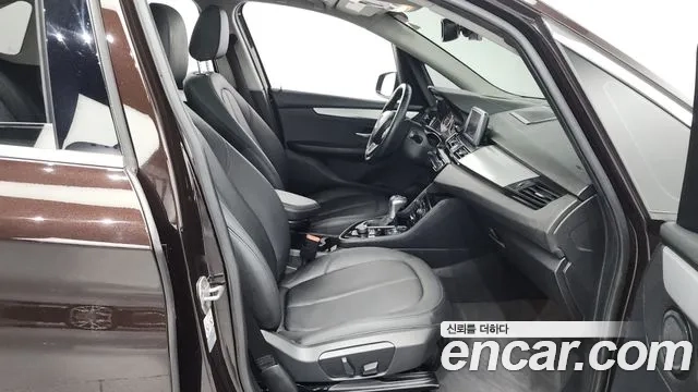 BMW 2 Series Active Tourer (F45) 2018 Коричневый из Кореи, фото 2