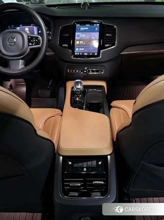 Volvo XC90 second Generation 2022 Белый из Кореи, фото 2