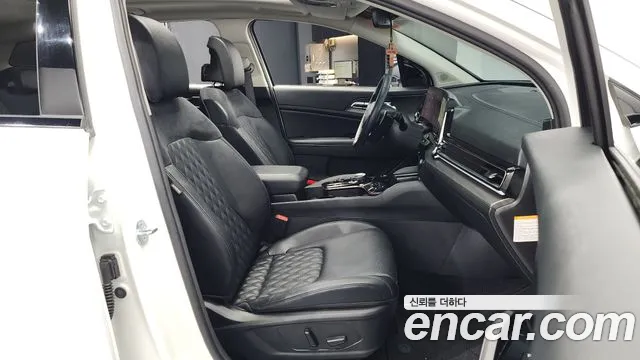 Kia Sportage 5th Generation Hybrid 2024 Белый из Кореи, фото 2