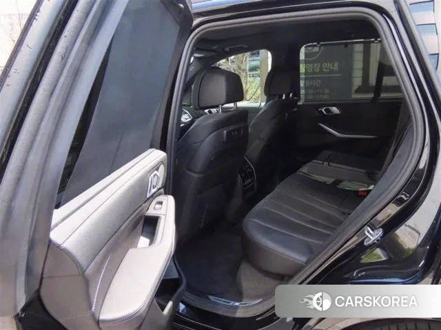 BMW X5 (G05) 2021 Черный из Кореи, фото 2