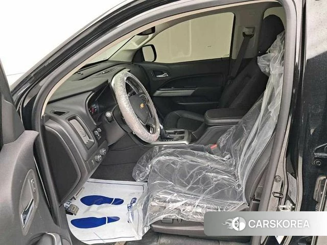 Chevrolet (GM Daewoo) Real New Colorado 2022 Черный из Кореи, фото 2