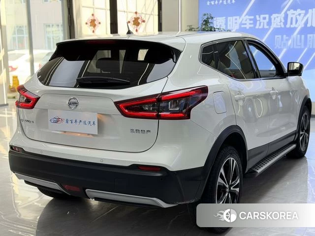 Nissan Qashqai 2021 Белый из Китая, фото 2