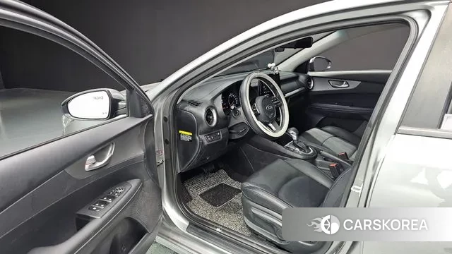 Kia Come New K3 2018 Серый из Кореи, фото 2