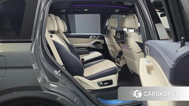 BMW X7 (G07) 2022 Серый из Кореи, фото 2