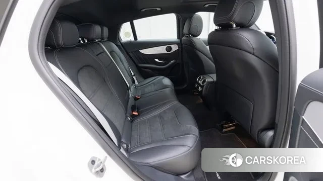 Mercedes-Benz GLC-Class X253 2023 Белый из Кореи, фото 2