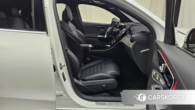 Mercedes-Benz GLC-Class X254 2024 Белый из Кореи, фото 2