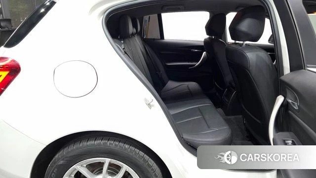 BMW 1 Series (F20) 2018 Белый из Кореи, фото 2