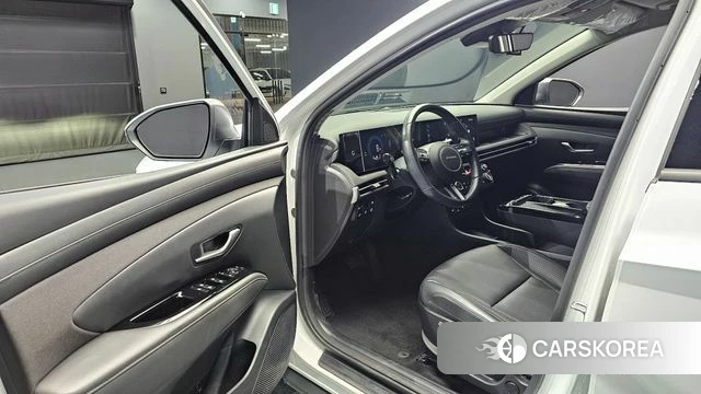 Hyundai The New Tucson Hybrid (NX4) 2024 Белый из Кореи, фото 2