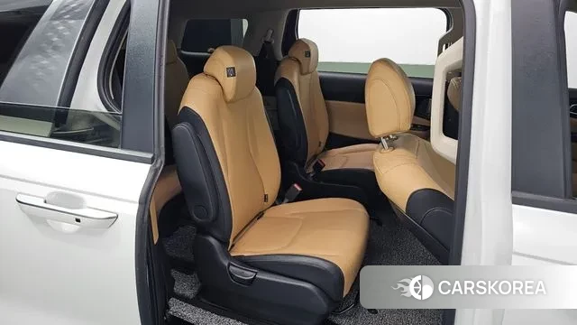 Kia Carnival 4th generation 2022 Белый из Кореи, фото 2