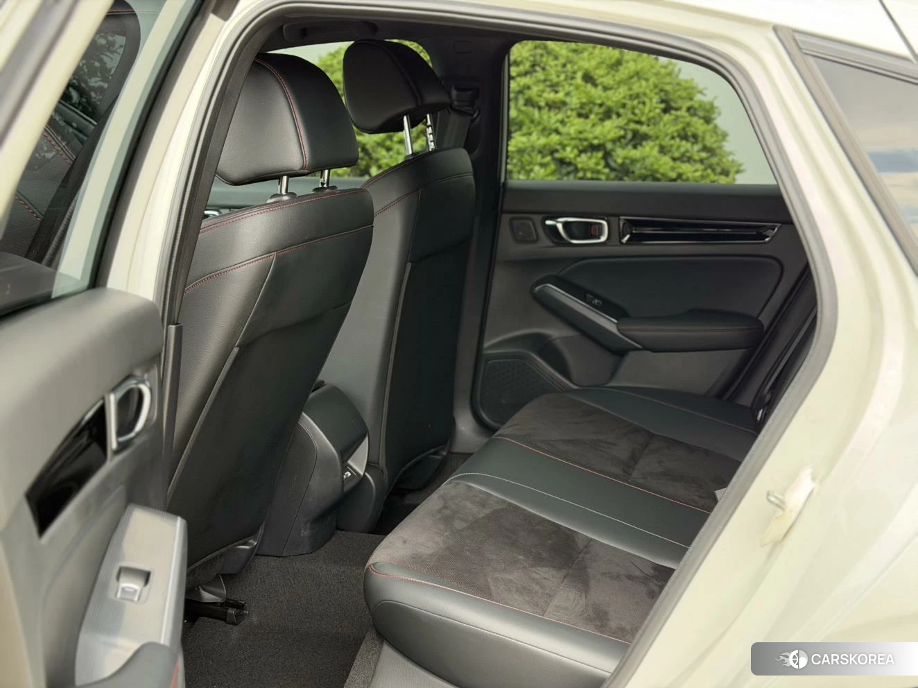 Honda Civic 2022 Белый из Китая, фото 2