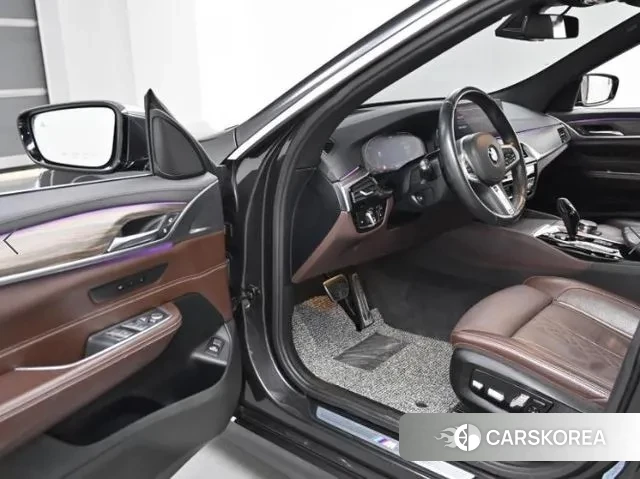 BMW 6 Series GT (G32) 2019 Серый из Кореи, фото 2