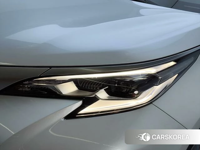 Toyota Saina 2024 Белый из Китая, фото 2