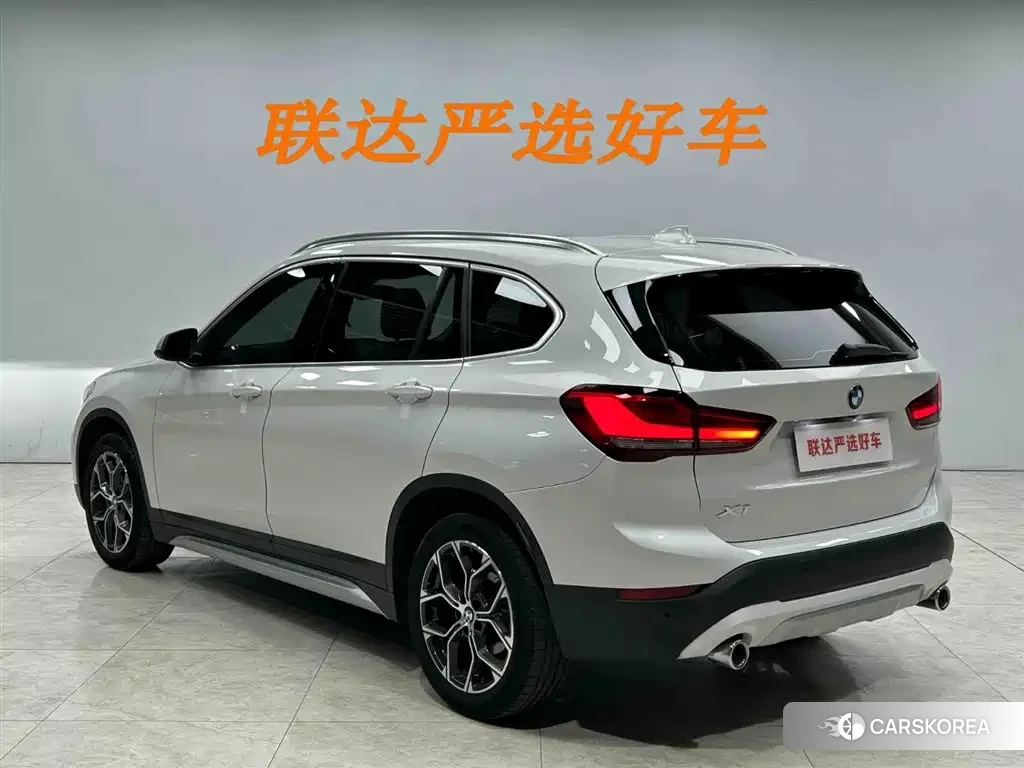 BMW X1 2022 Белый из Китая, фото 2