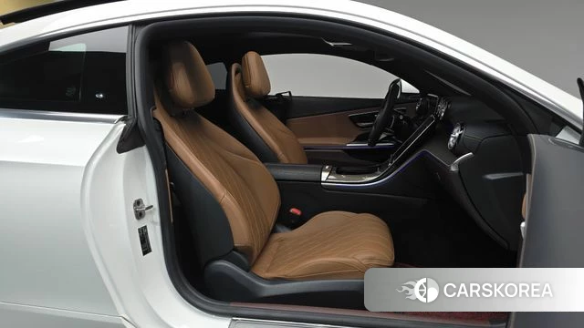 Mercedes-Benz CLE-Class C236 2024 Белый из Кореи, фото 2