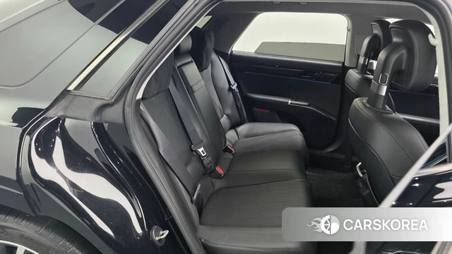 Hyundai Grandeur Hybrid (GN7) 2023 Черный из Кореи, фото 2