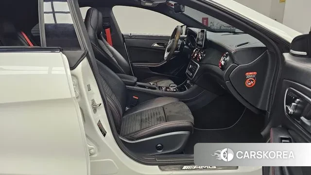 Mercedes-Benz CLA-Class C117 2018 Белый из Кореи, фото 2