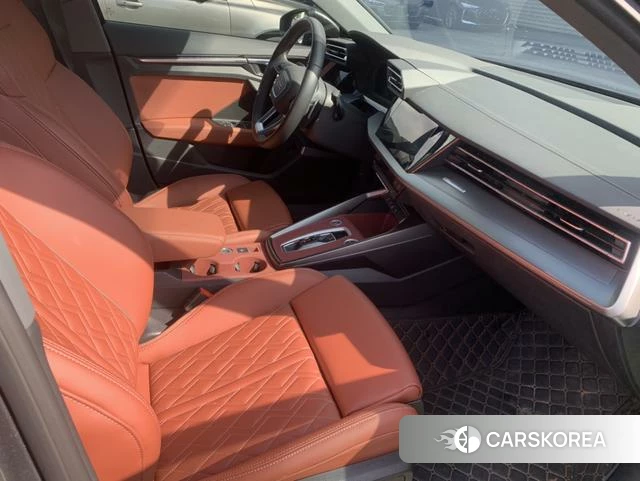 Audi A3 2025 Темно-серый из Китая, фото 2