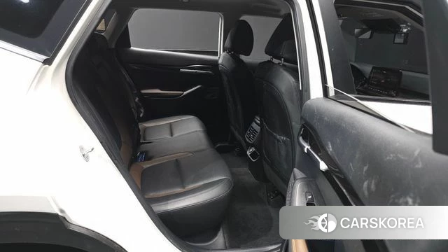 Kia Seltos 2022 Белый из Кореи, фото 2