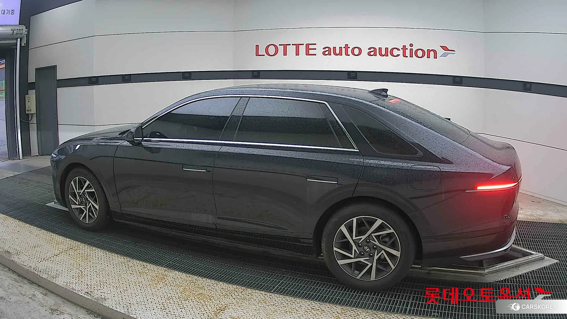 Hyundai Grandeur 2023 Biophilic Blue Pearl из Кореи, фото 2