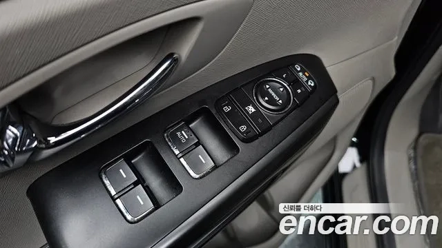 Kia The New Carnival 2019 Черный из Кореи, фото 2