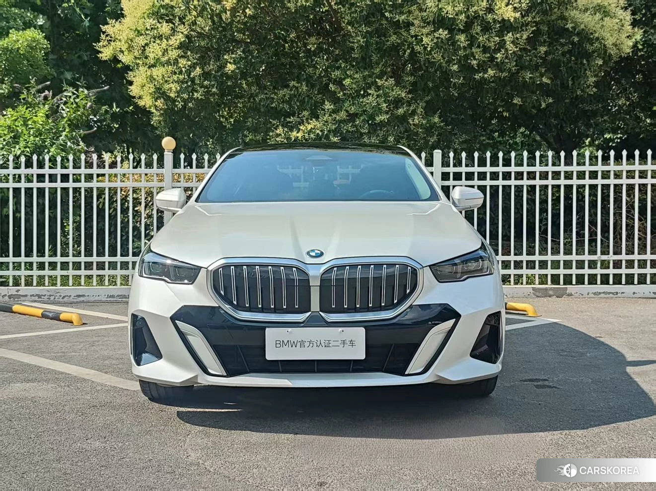 BMW 5 series 2024 Белый из Китая, фото 2