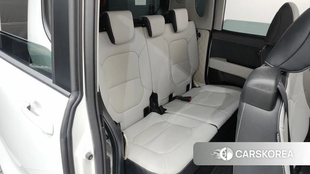 Kia The New Kia Ray 2023 Белый из Кореи, фото 2