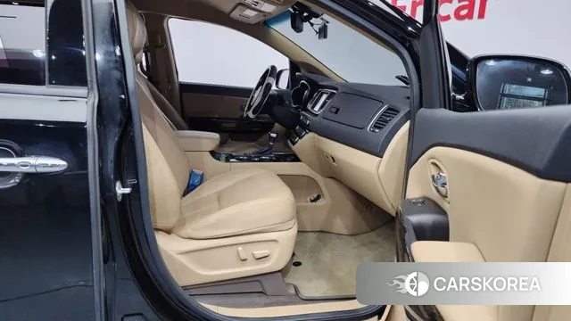 Kia The New Carnival 2020 Черный из Кореи, фото 2