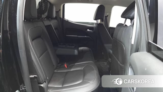 Chevrolet (GM Daewoo) Real New Colorado 2021 Черный из Кореи, фото 2