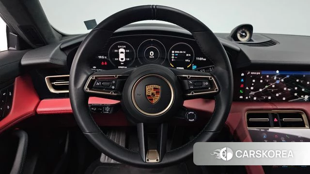 Porsche Taycan 2023 Белый из Кореи, фото 2