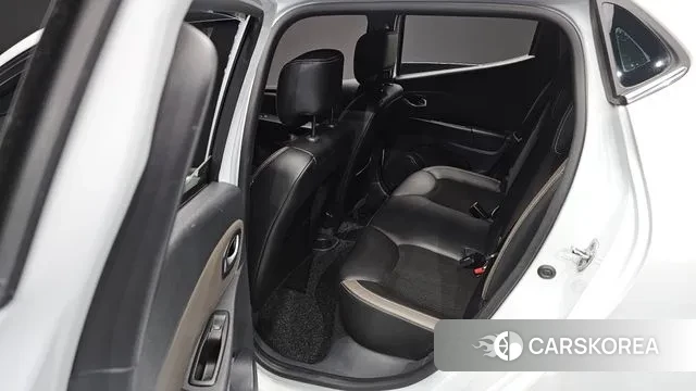 Renault Korea (Samsung) Clio 2018 Белый из Кореи, фото 2