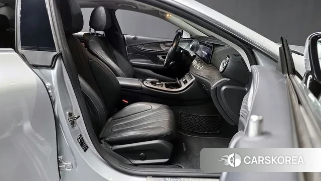 Mercedes-Benz CLS-Class C257 2019 Серебряный из Кореи, фото 2
