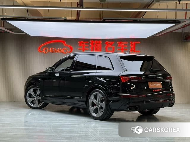 Audi SQ7 2025 Черный из Китая, фото 2