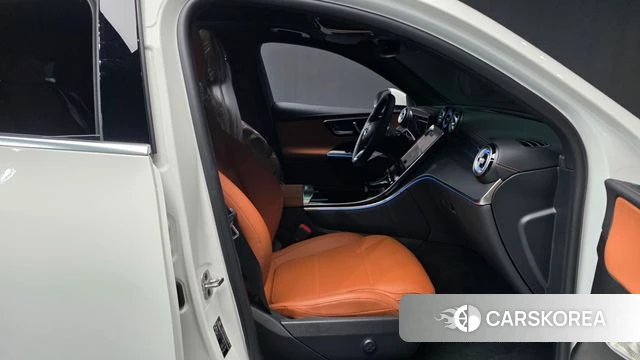 Mercedes-Benz GLC-Class X254 2025 Белый из Кореи, фото 2
