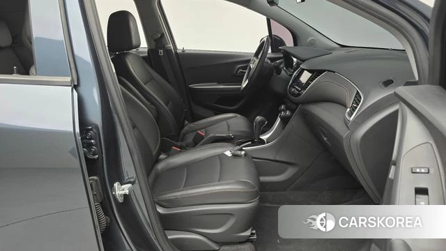Chevrolet (GM Daewoo) The New Trax 2021 Серый из Кореи, фото 2