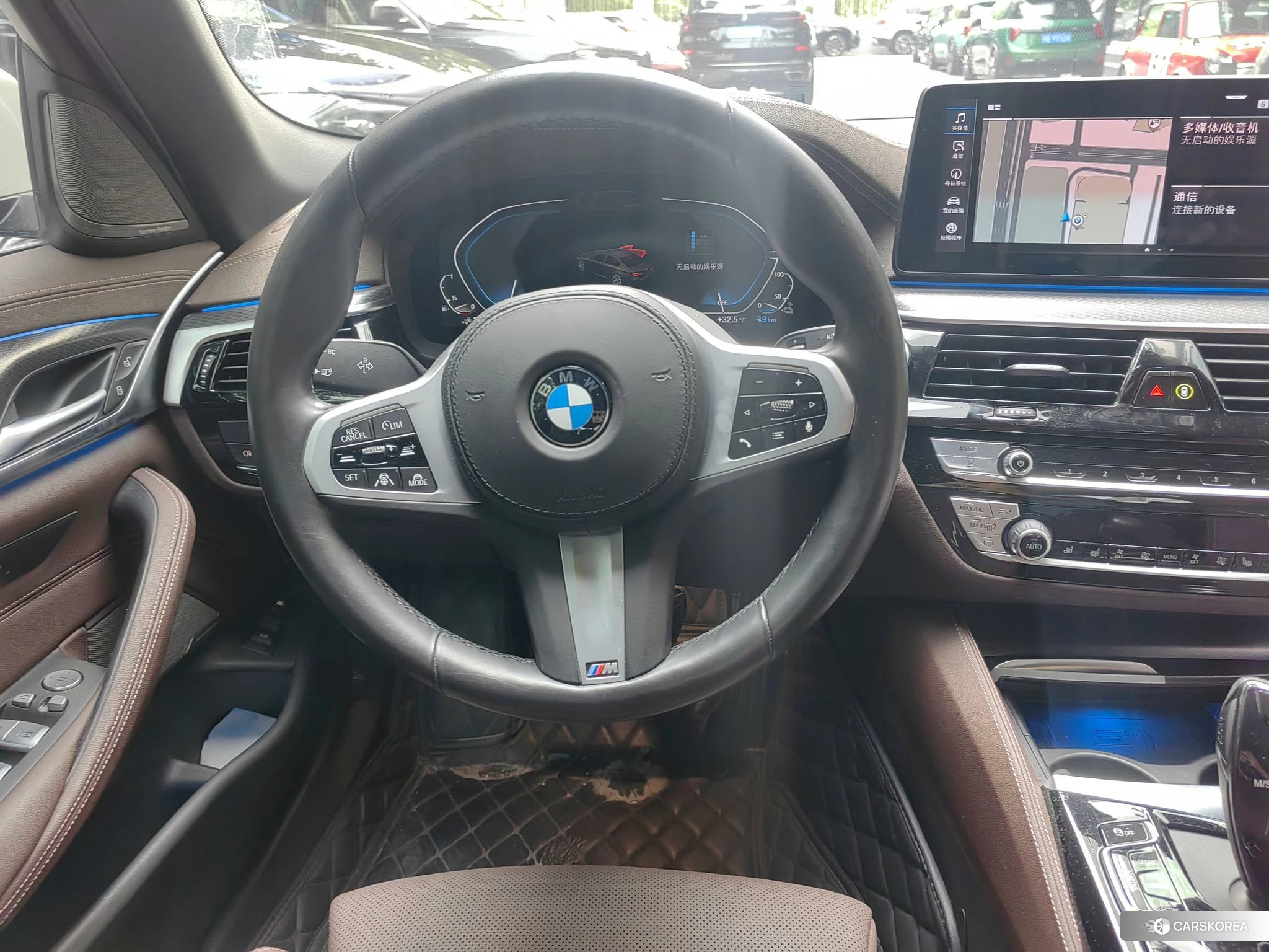 BMW 5 series PHEV 2020 Белый из Китая, фото 2