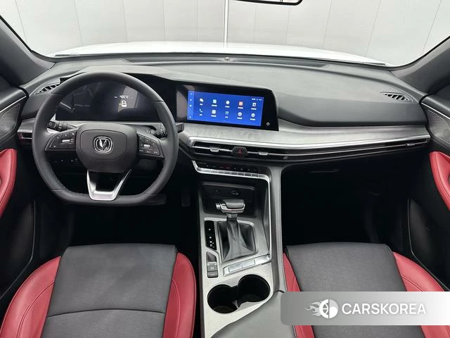 Chang'an CS35 PLUS 2022 Белый из Китая, фото 2