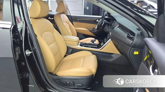 Kia K7 Premier 2020 Черный из Кореи, фото 2