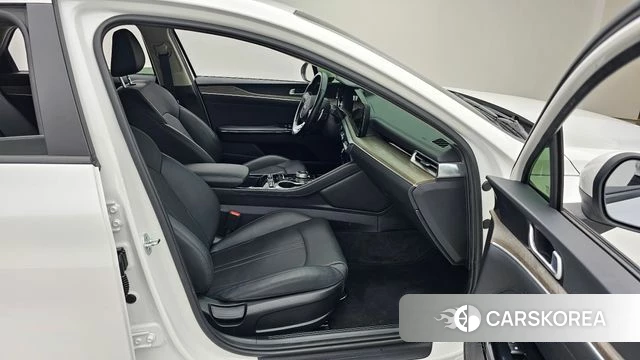 Kia K5 3rd generation 2020 Белый из Кореи, фото 2