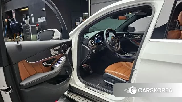 Mercedes-Benz GLC-Class X253 2020 Белый из Кореи, фото 2