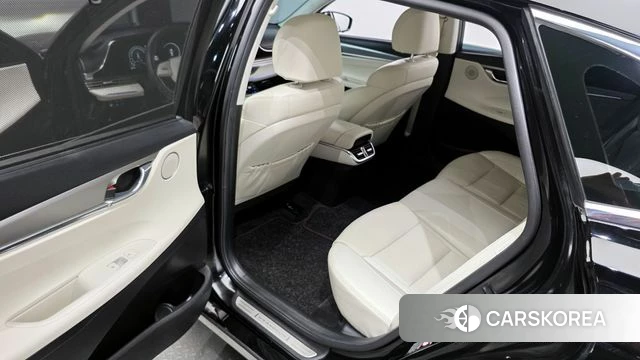 Hyundai The New Grandeur IG Hybrid 2022 Черный из Кореи, фото 2