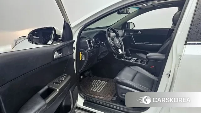 Kia Sportage 4th Generation 2018 Белый из Кореи, фото 2