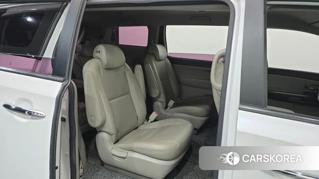 Kia The New Carnival 2018 Белый из Кореи, фото 2