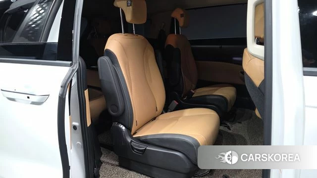 Kia Carnival 4th generation 2022 Белый из Кореи, фото 2