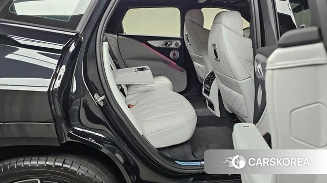 BMW XM (G09) 2025 Черный из Кореи, фото 2
